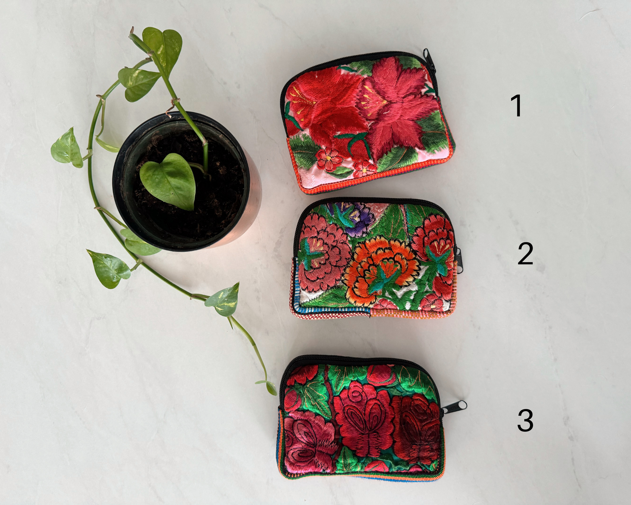 Small Mexican Embroidered Flowers Cosmetic Bag