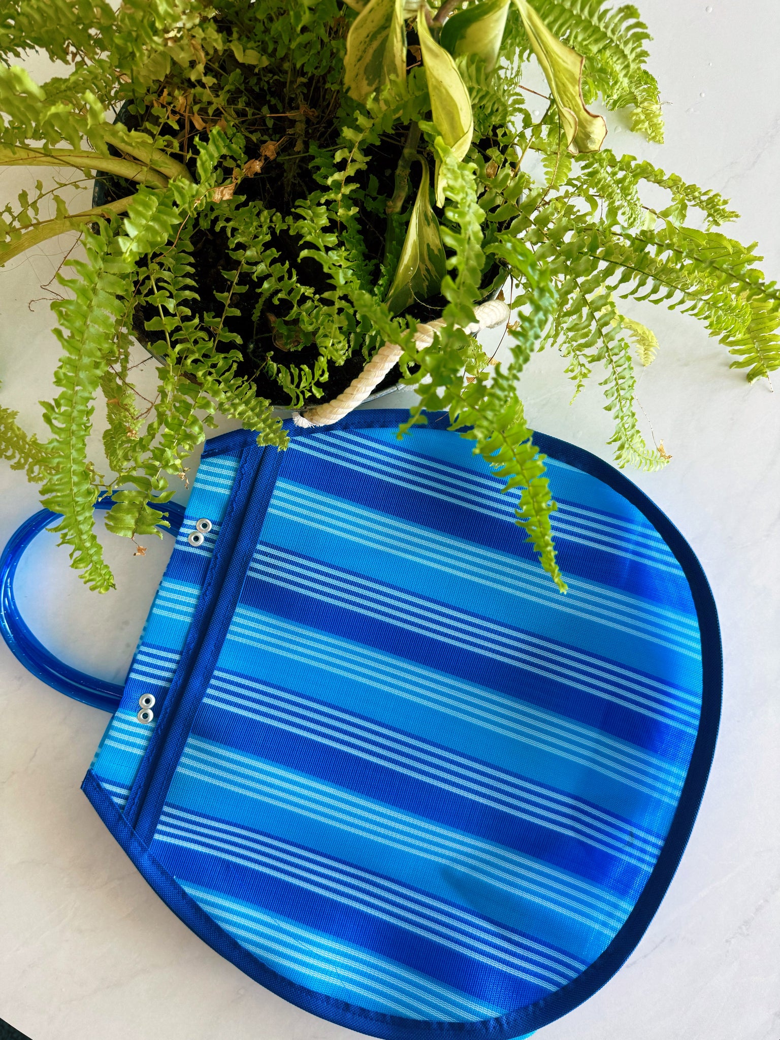 Mexican Market Bag  M-L Circular Plastic Tote Purse 14 x 13 in Pura Vida