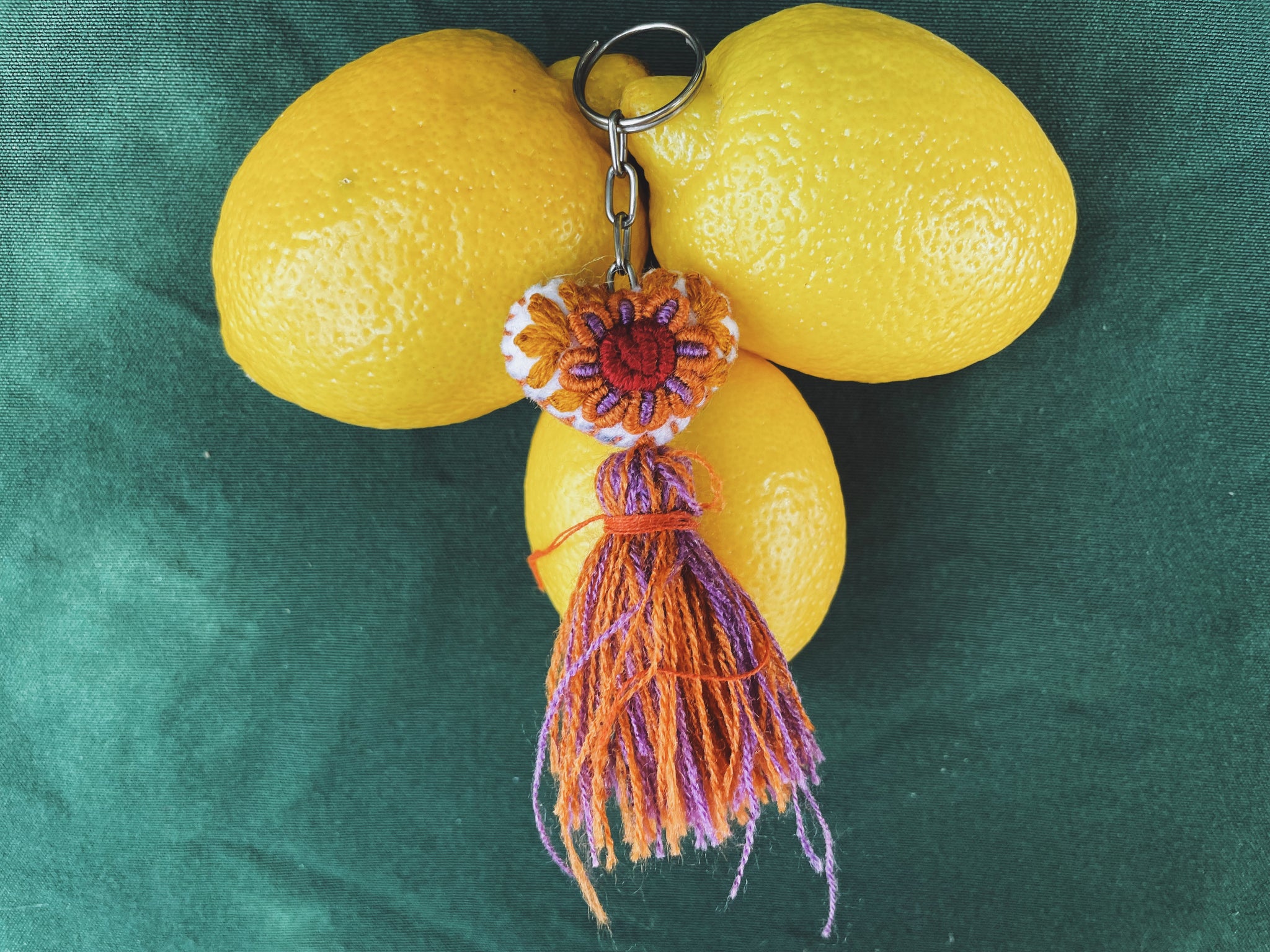 Embroidered Keychain | flowers heart design Pura Vida