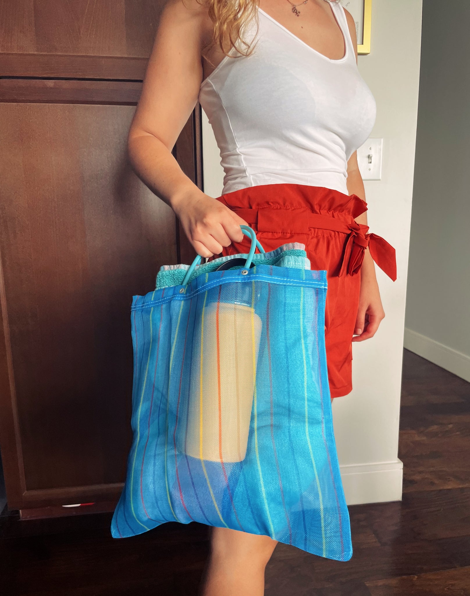 Medium Mexican Plastic Tote Beach Market Bag 14.5 x 15 in Pura Vida