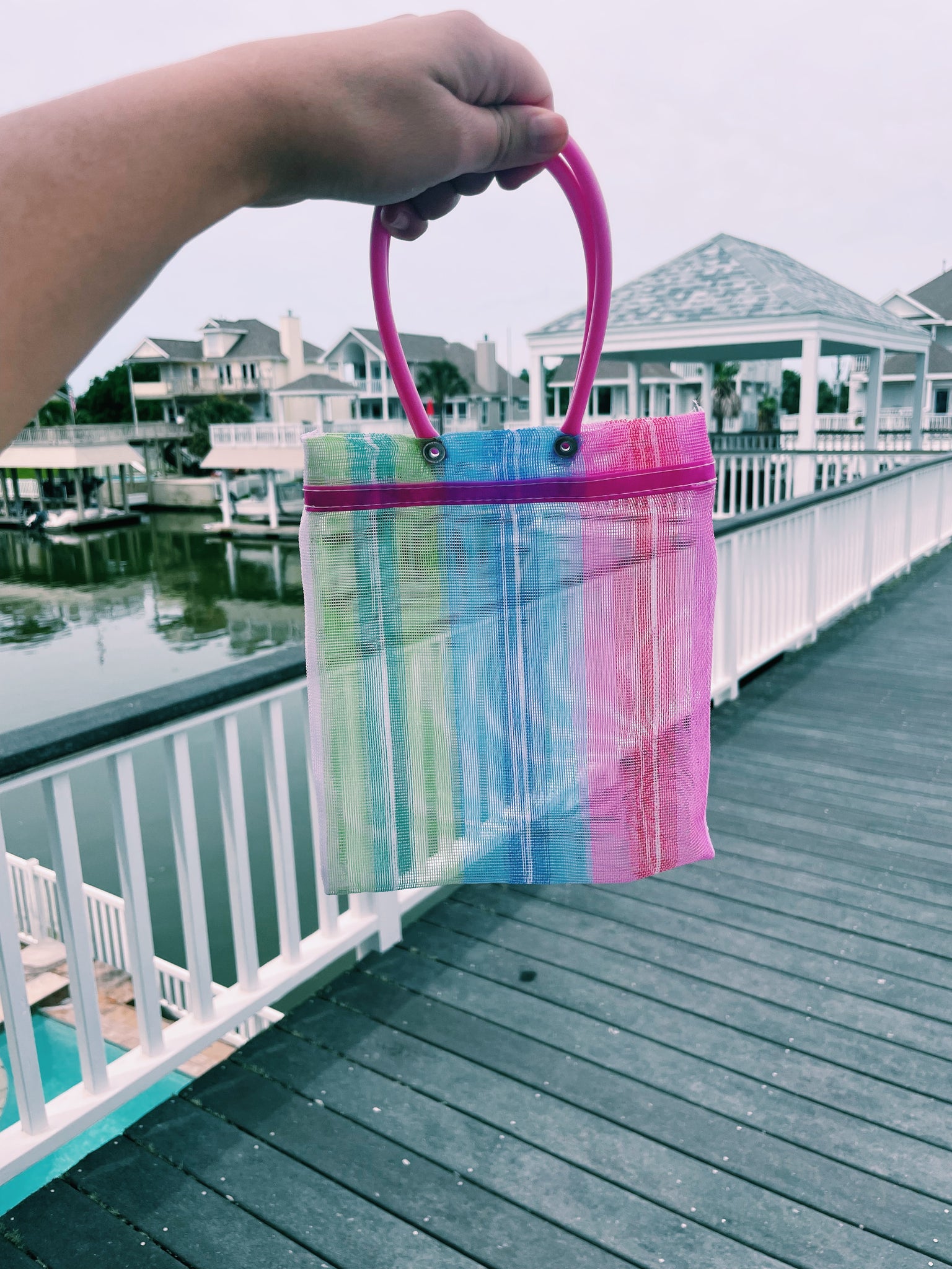 Mini Mexican Plastic Candy Purse Market Bag 7x7 in Pura Vida