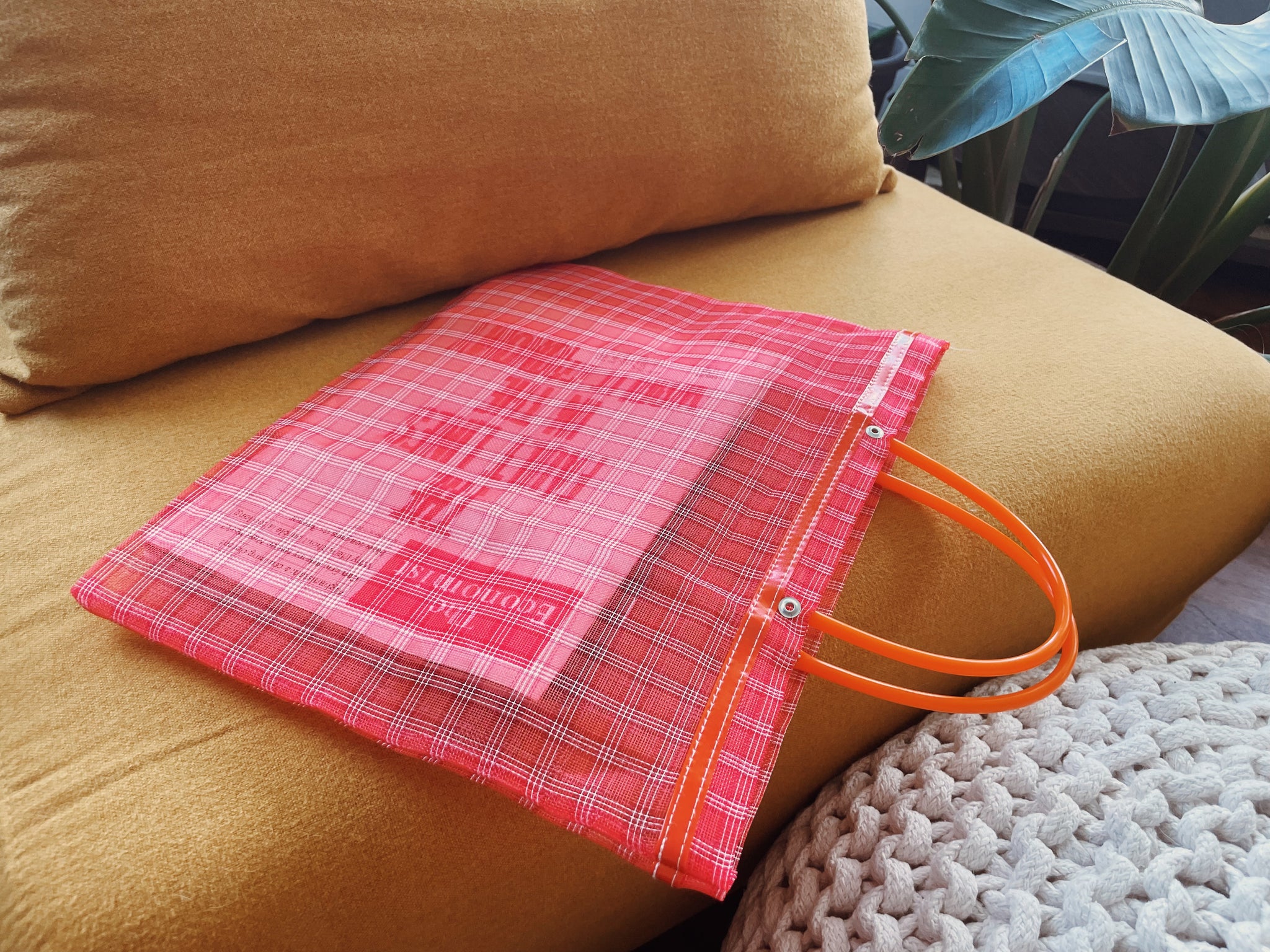 Small Mexican Plastic Tote Beach Market Bag 15 x 11 in Pura Vida