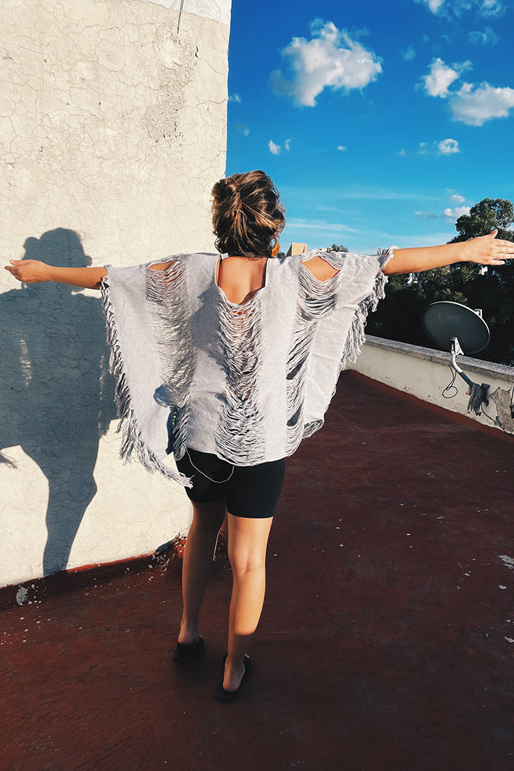 Zipolite Gray Long Top Pura Vida