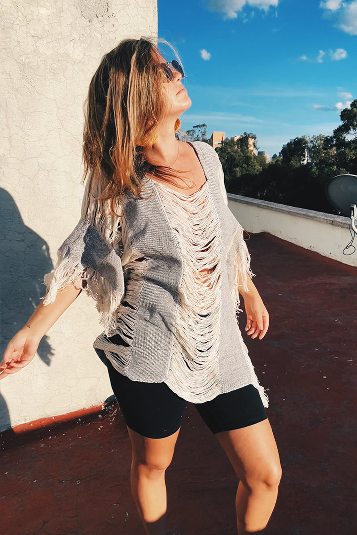 Zipolite Gray Lines Long Top Pura Vida