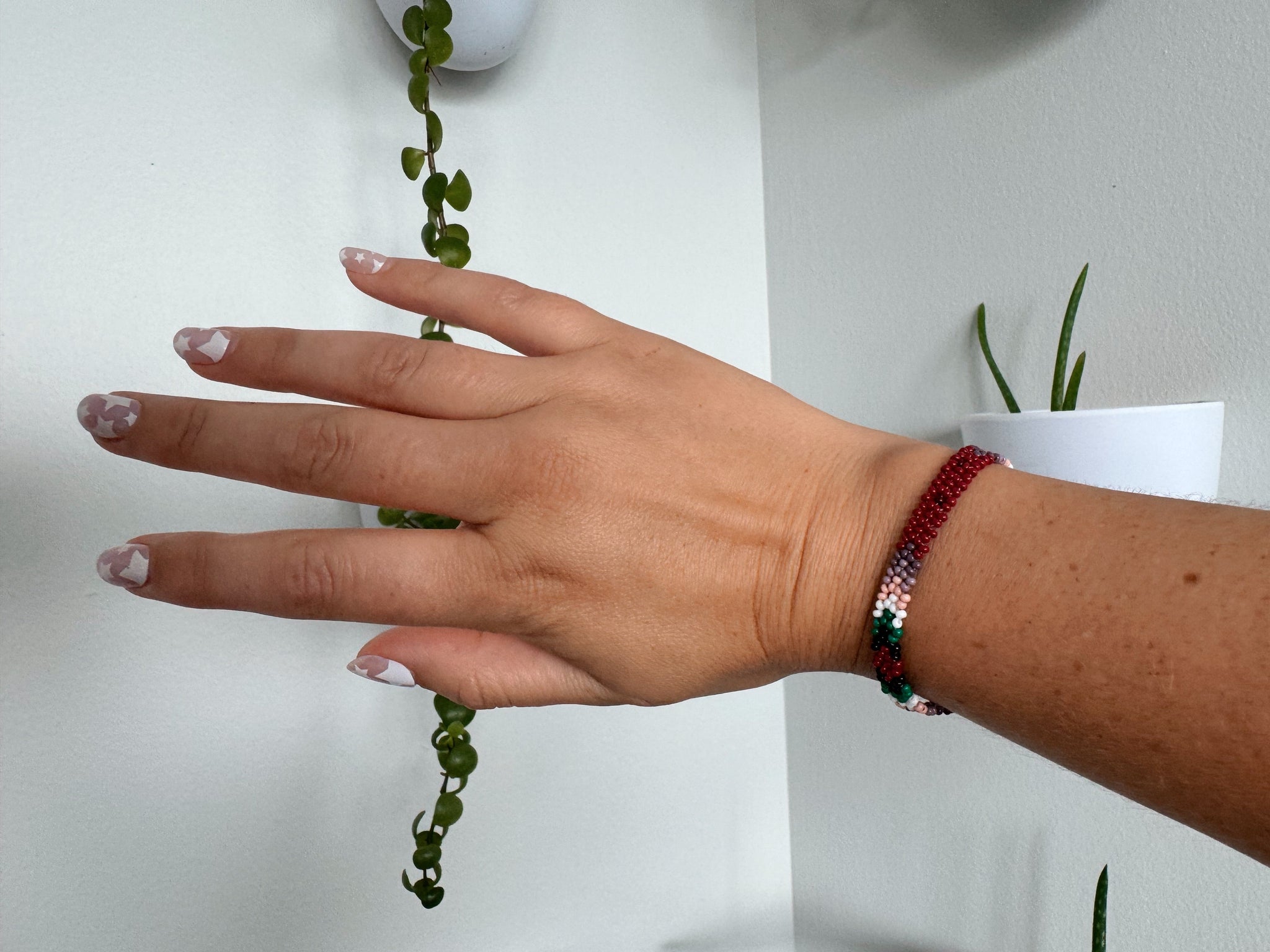 Mexican Huichol Beaded Bracelet | flowers