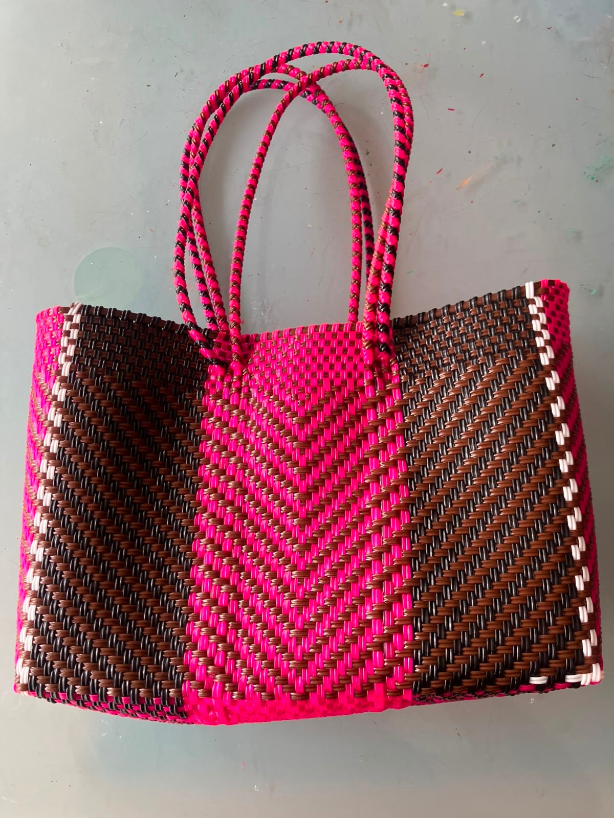 Woven Plastic Mexican Tote | Boho Chic Market Bag Beach Bag Towel Purse (12.5x9 in)