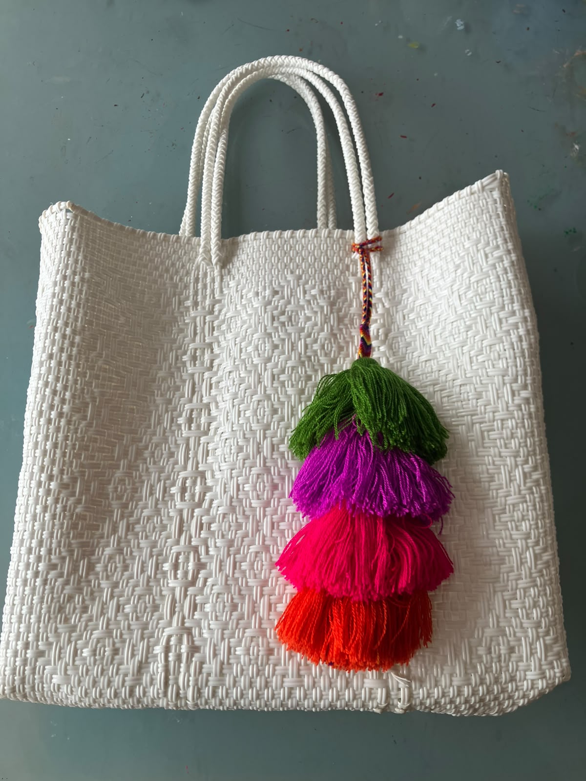 Woven Plastic Mexican Tote | Boho Chic Market Bag Beach Bag Towel Purse (12.5x9 in)