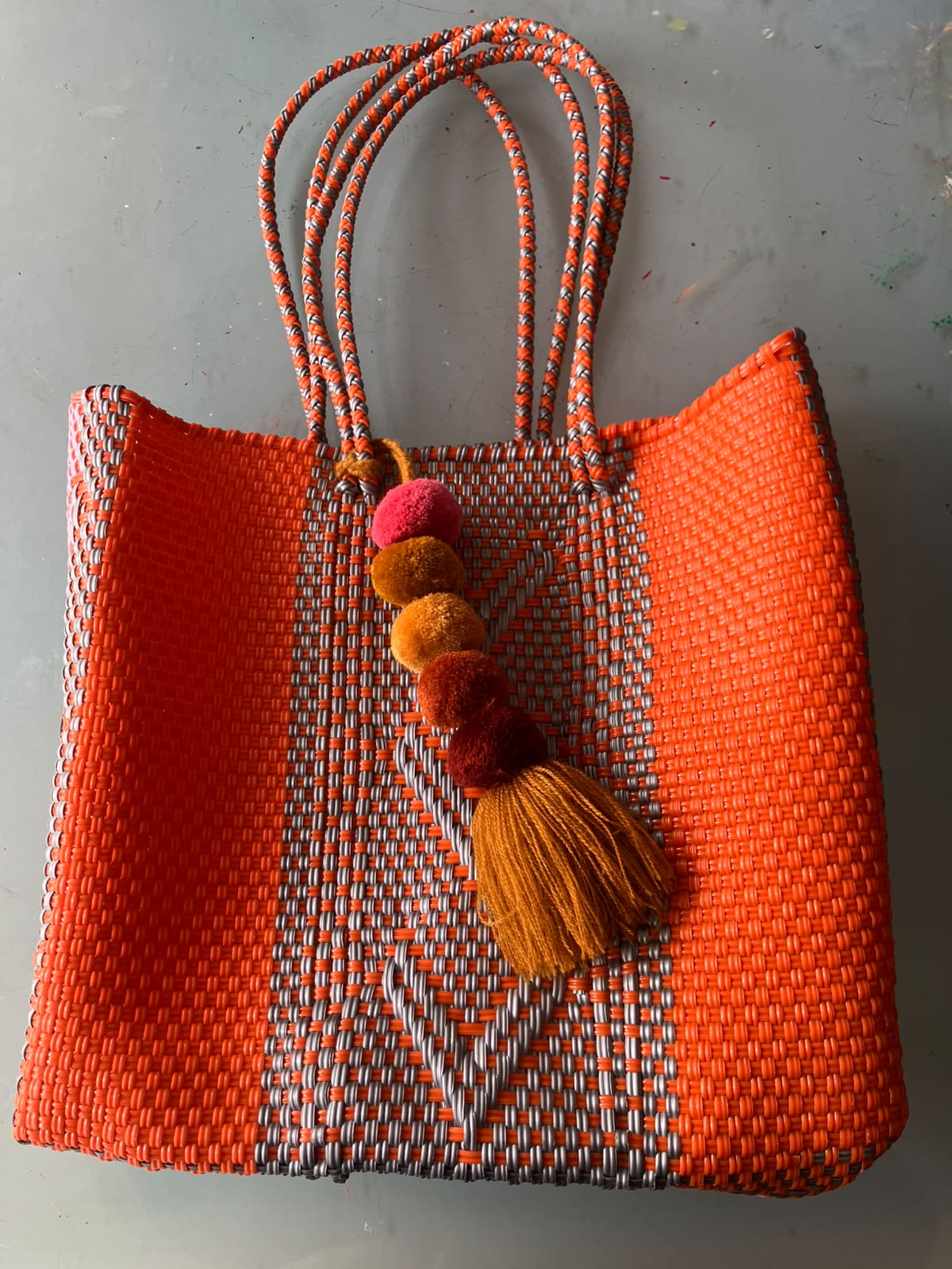 Woven Plastic Mexican Tote | Boho Chic Market Bag Beach Bag Towel Purse (12.5x13.5 in)