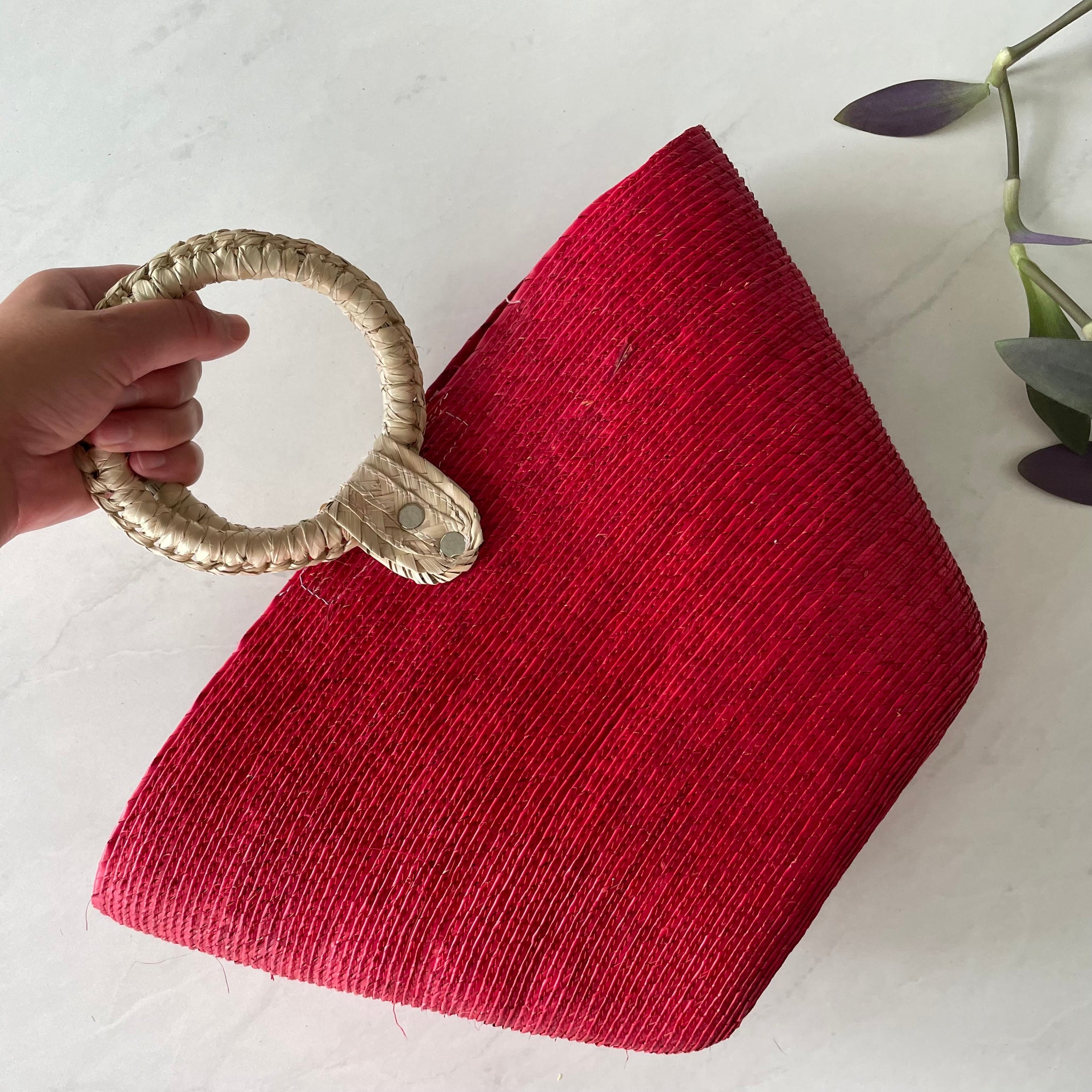 Palm straw red purse